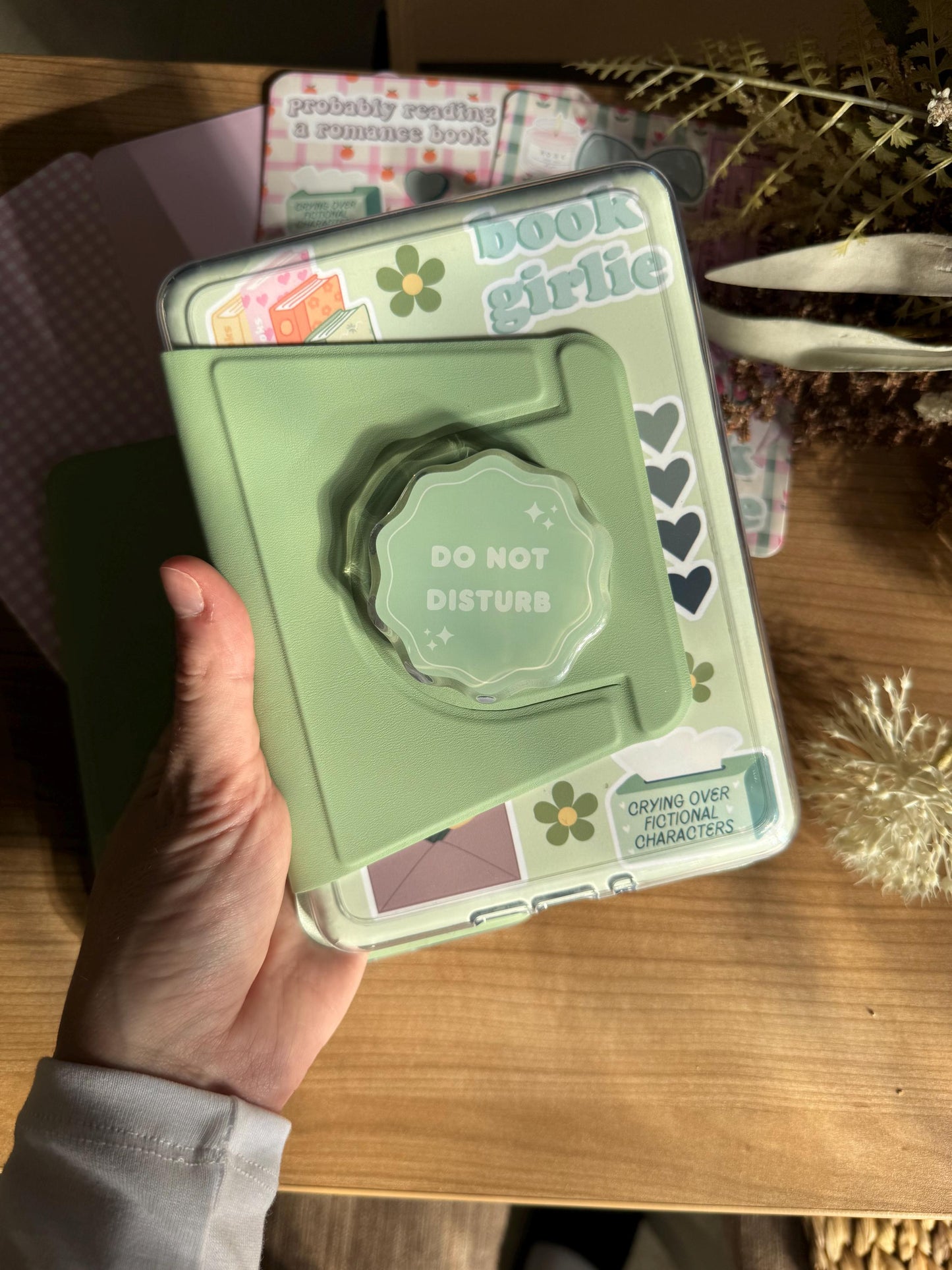 Matcha green Magnetic Detachable Flip Case for Kindle + 2 Free Inserts Included Magsafe Kindle case Colorsoft Basic Paperwhite