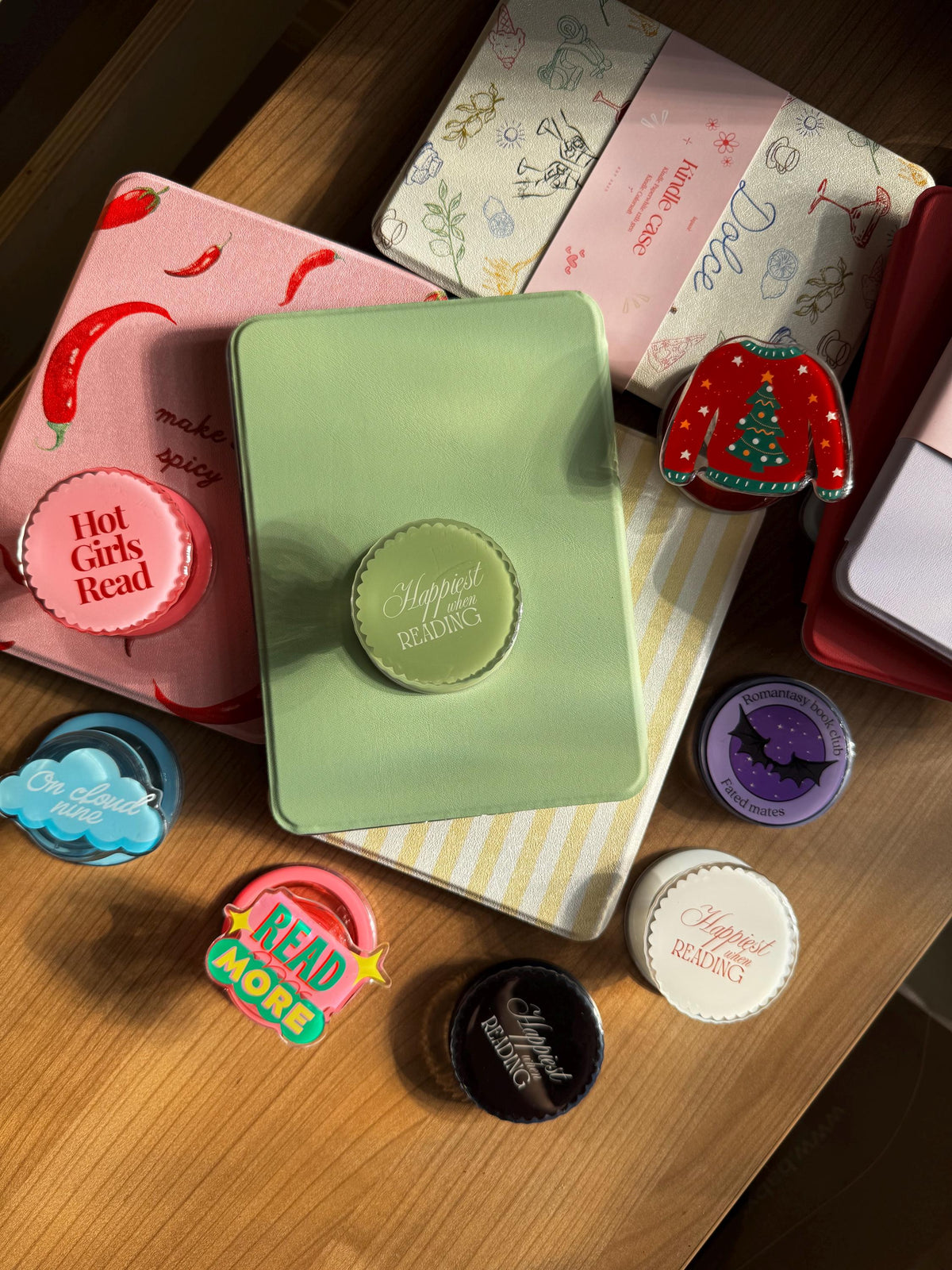 Happiest When Reading Matcha Green Kindle MagSafe Grip: Bookish Magnetic Phone Accessory