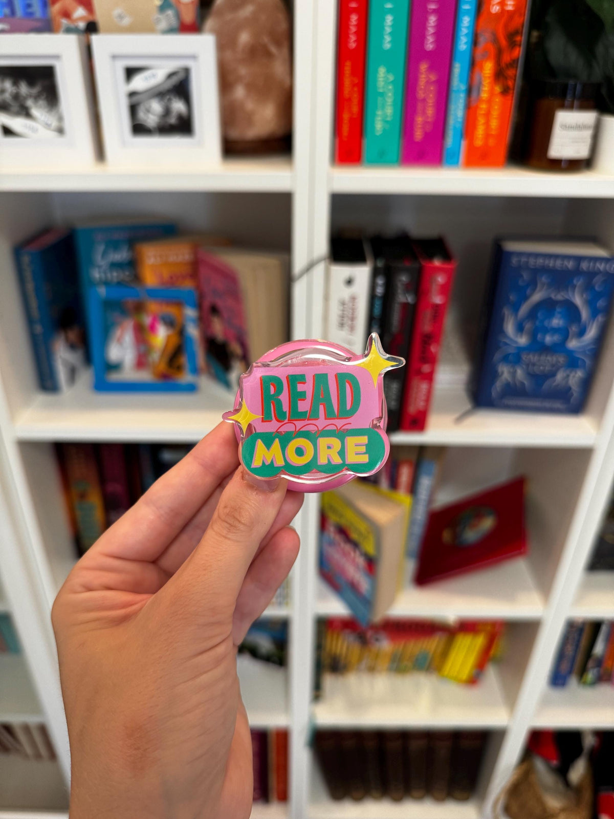 Read More Kindle MagSafe Grip: Bookish Magnetic Phone Accessory