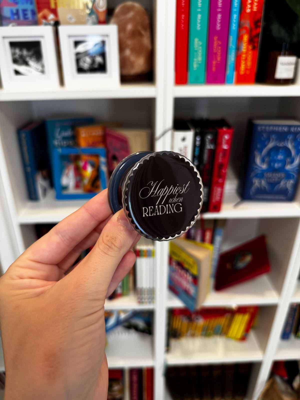Happiest When Reading Black Kindle MagSafe Grip: Bookish Magnetic Phone Accessory